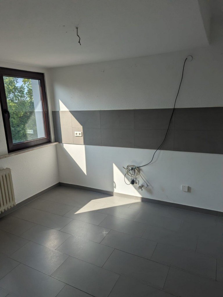 K�che Hattingen Dachgeschosswohnung Sehr sch�ne 2,5 Raum Wohnung im Oberwinzerfeld